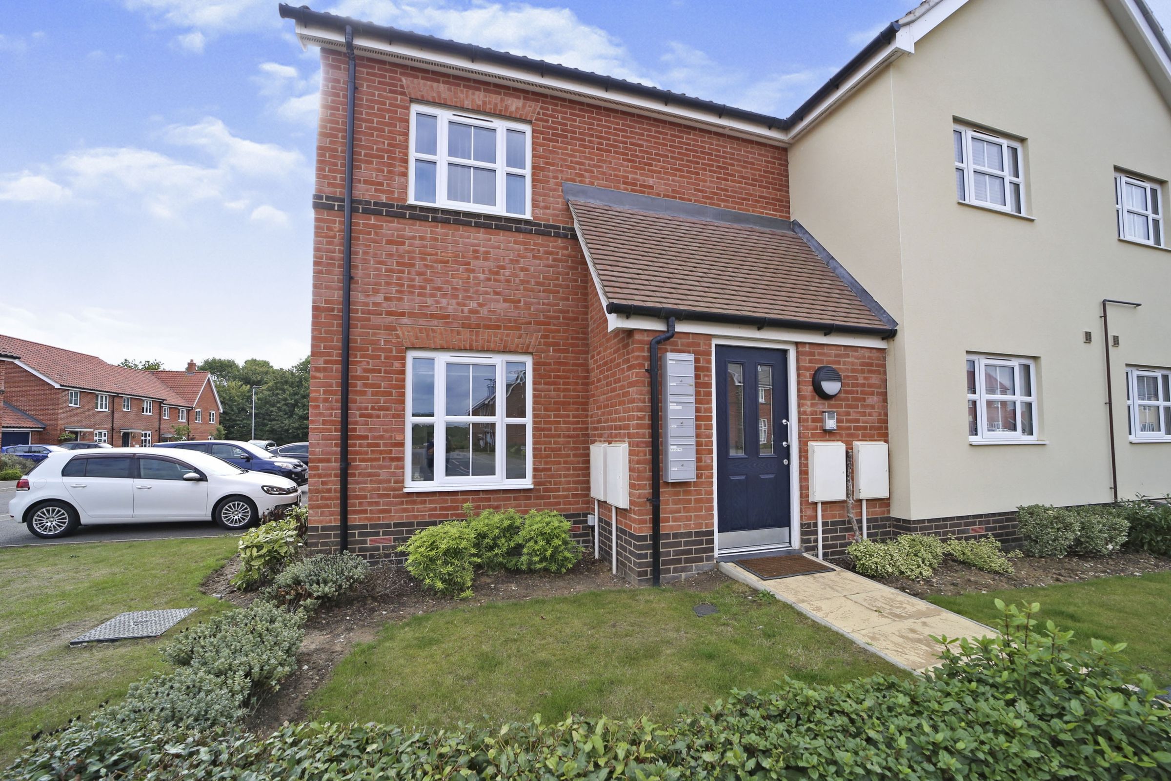 2 bed flat for sale in Brooke Way, Stowmarket IP14 Zoopla