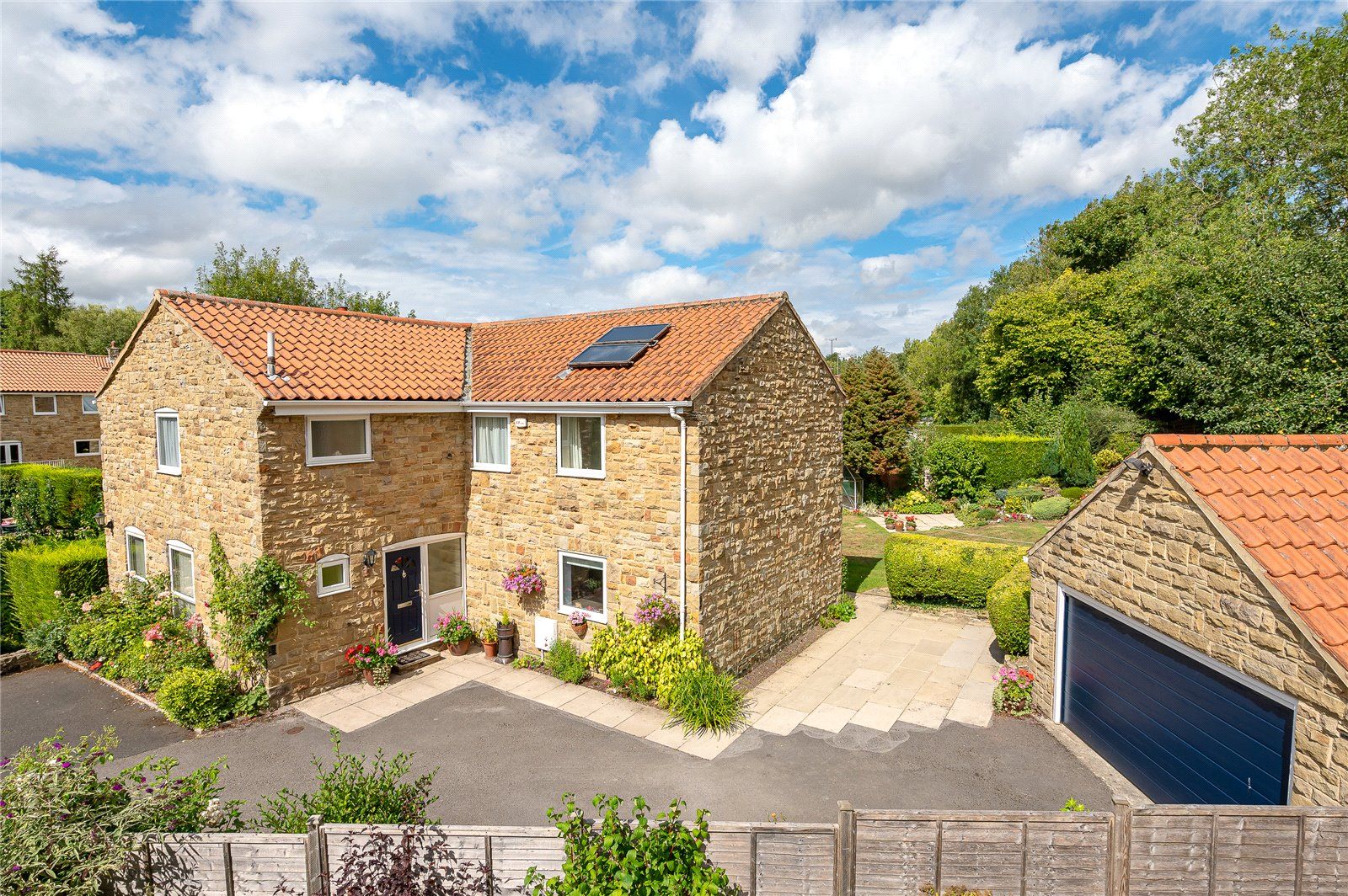 5 bed country house for sale in Cornmill Lane, Bardsey LS17 Zoopla