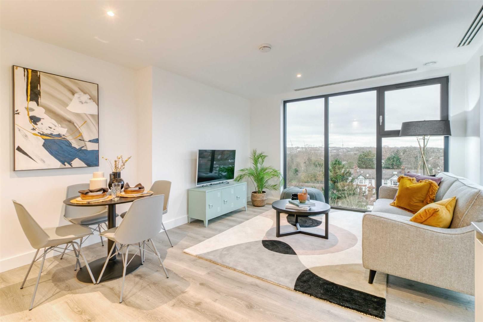 Penthouse Apartment Wickliffe Avenue Finchley N3  