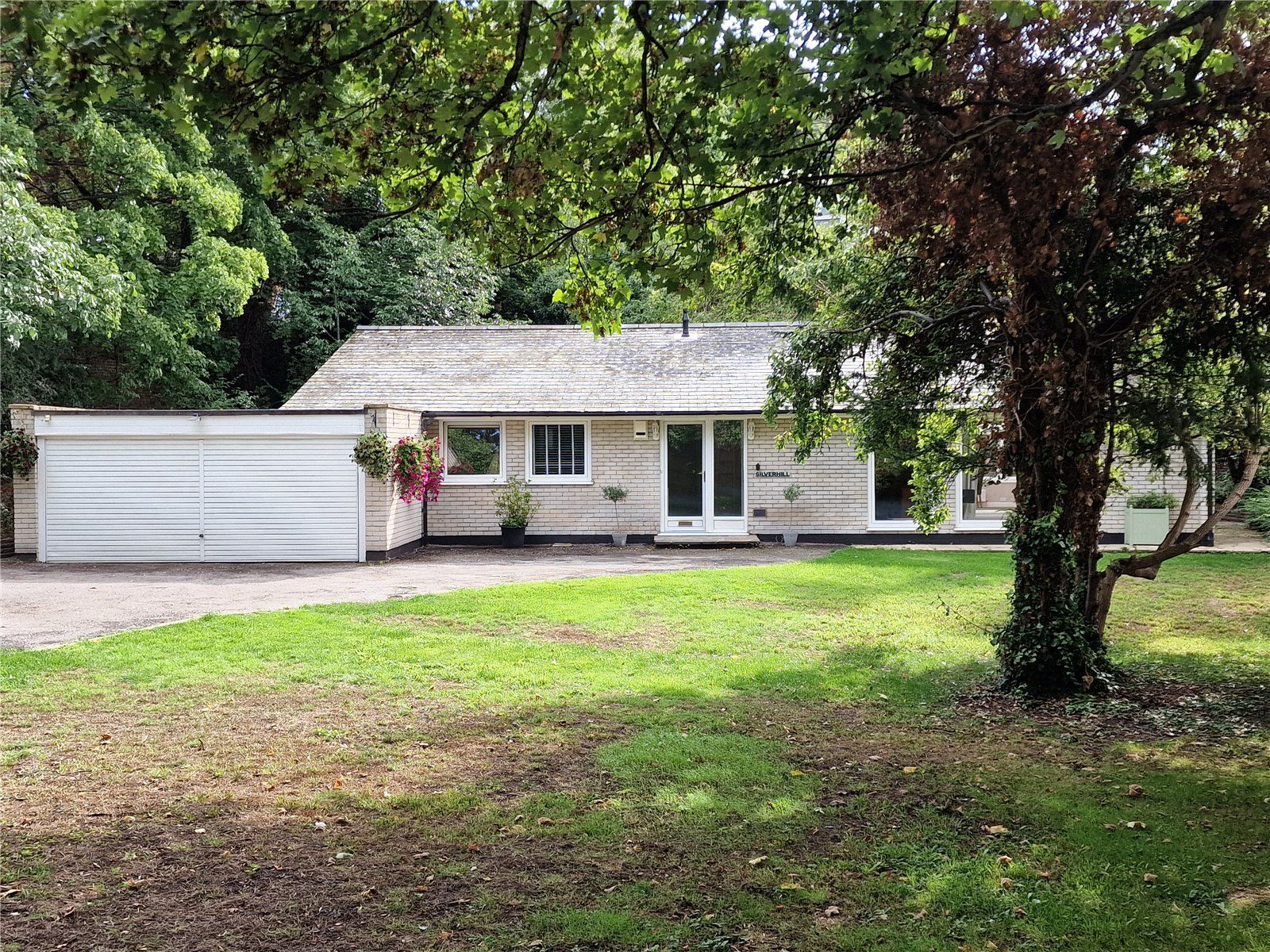 4 bed bungalow for sale in Barkway Road, Royston, Hertfordshire SG8