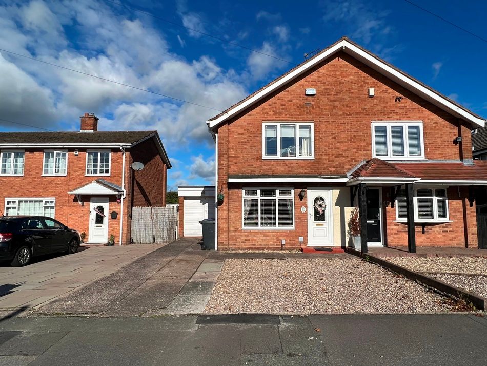3 bed semidetached house for sale in Hill Street, Burntwood WS7 Zoopla