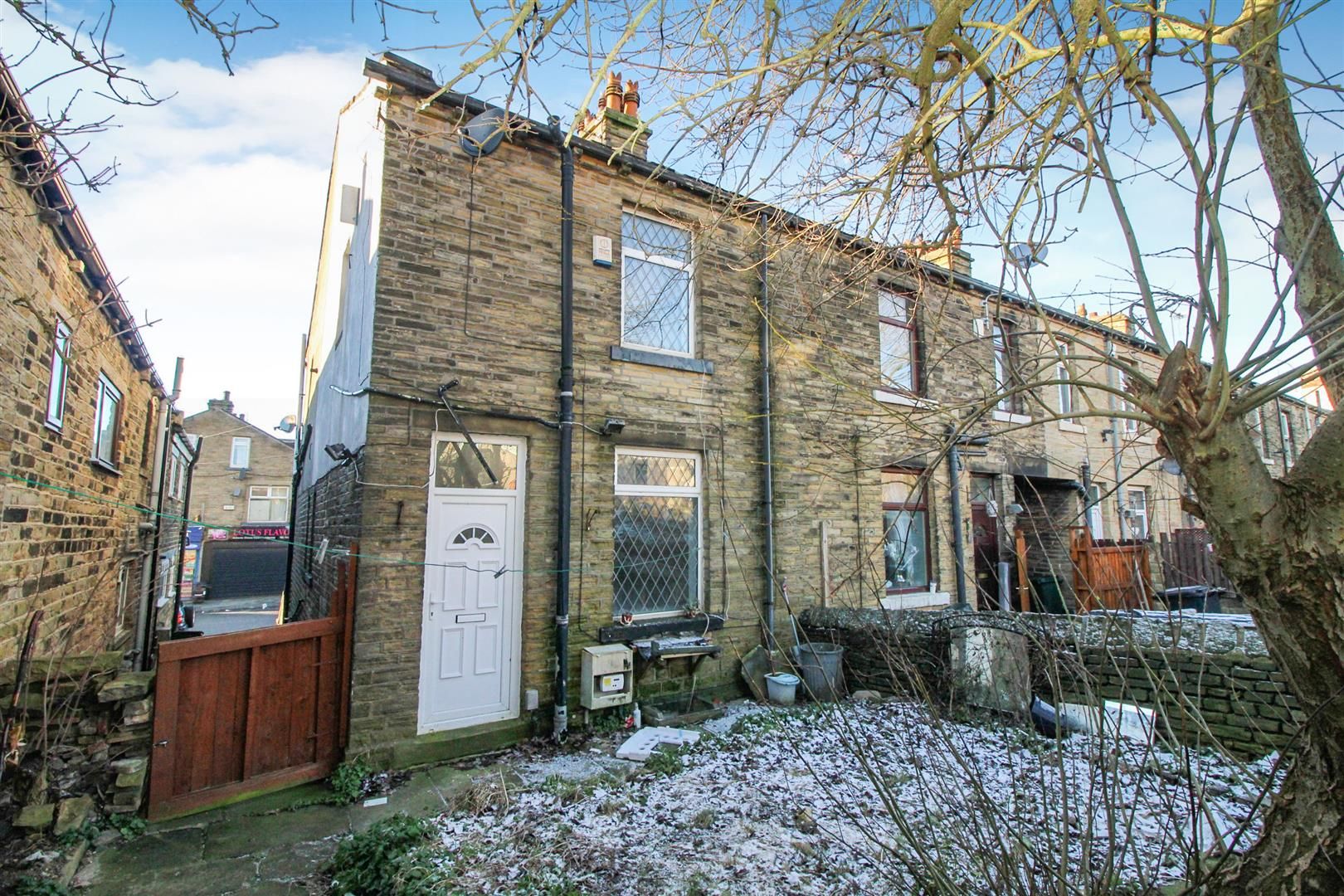 1 bed terraced house for sale in Idle Road, Five Lane Ends, Bradford