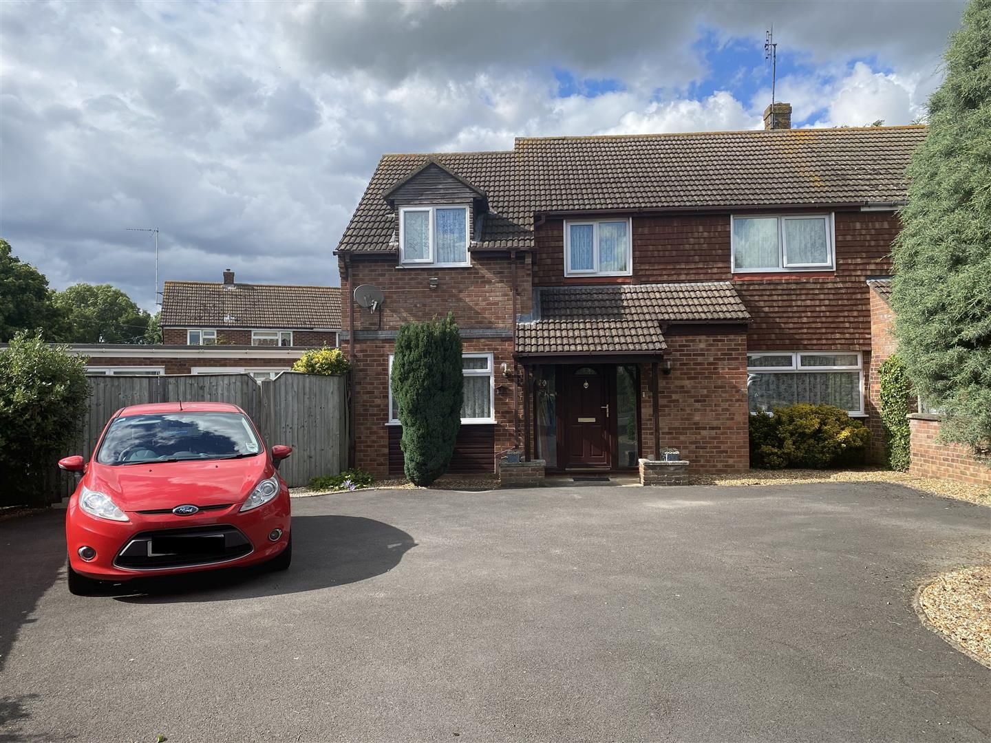 4 bed end terrace house for sale in Westfield Avenue, Northway