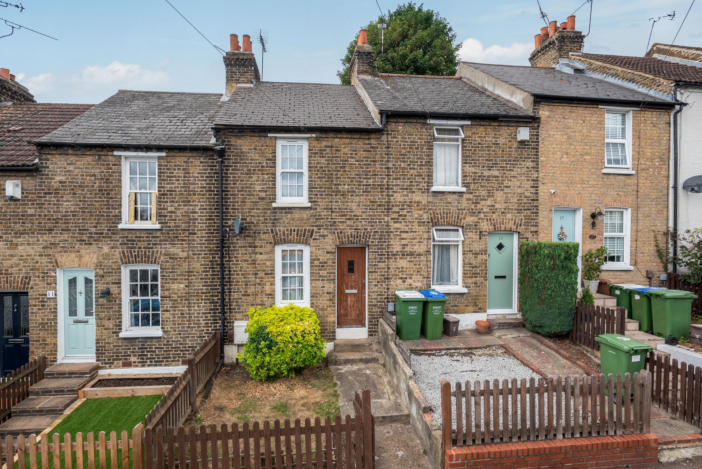 2 bed terraced house for sale in Chapel Hill, Crayford, Dartford DA1