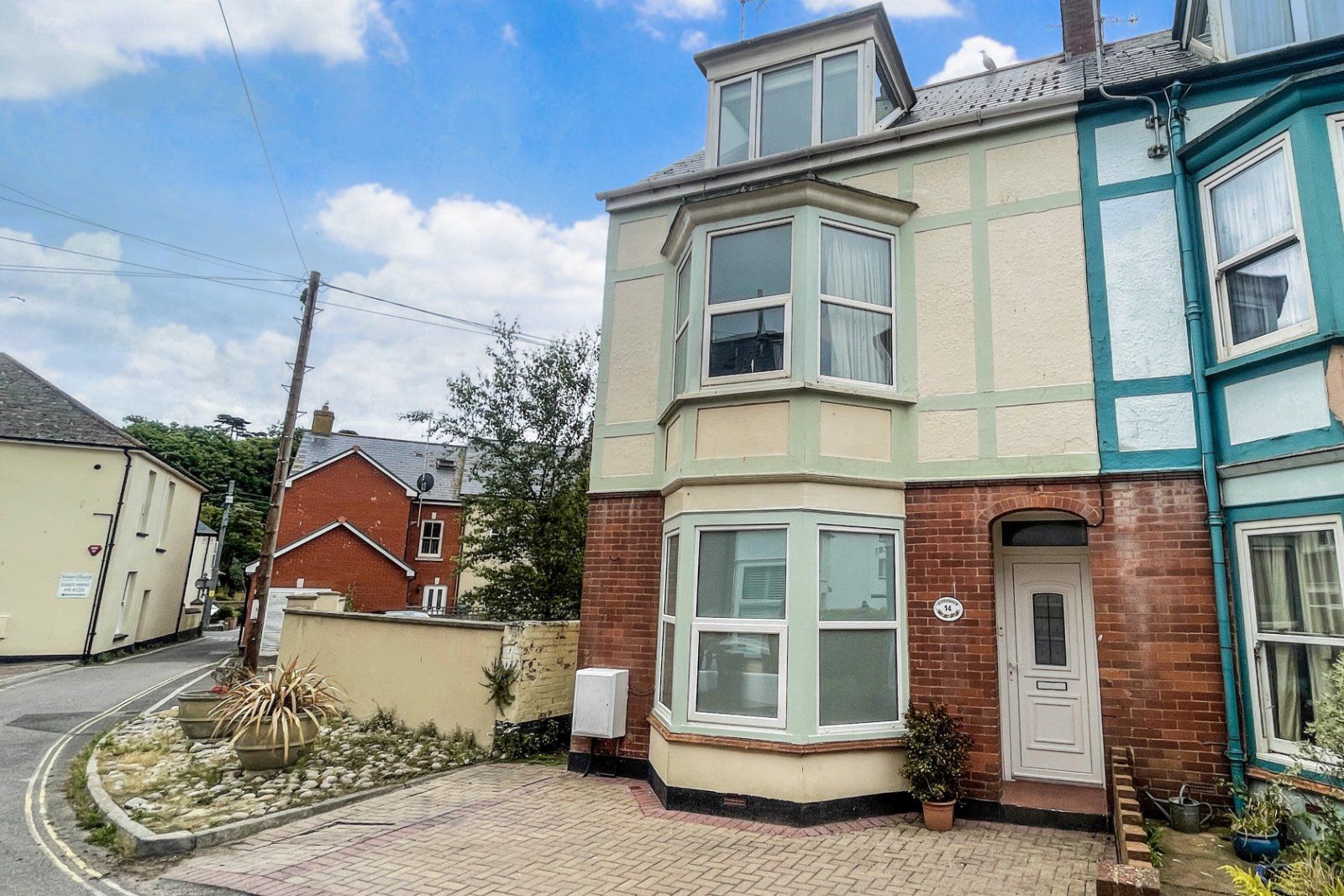 4 bed end terrace house for sale in Holmdale, Sidmouth, Devon EX10 Zoopla