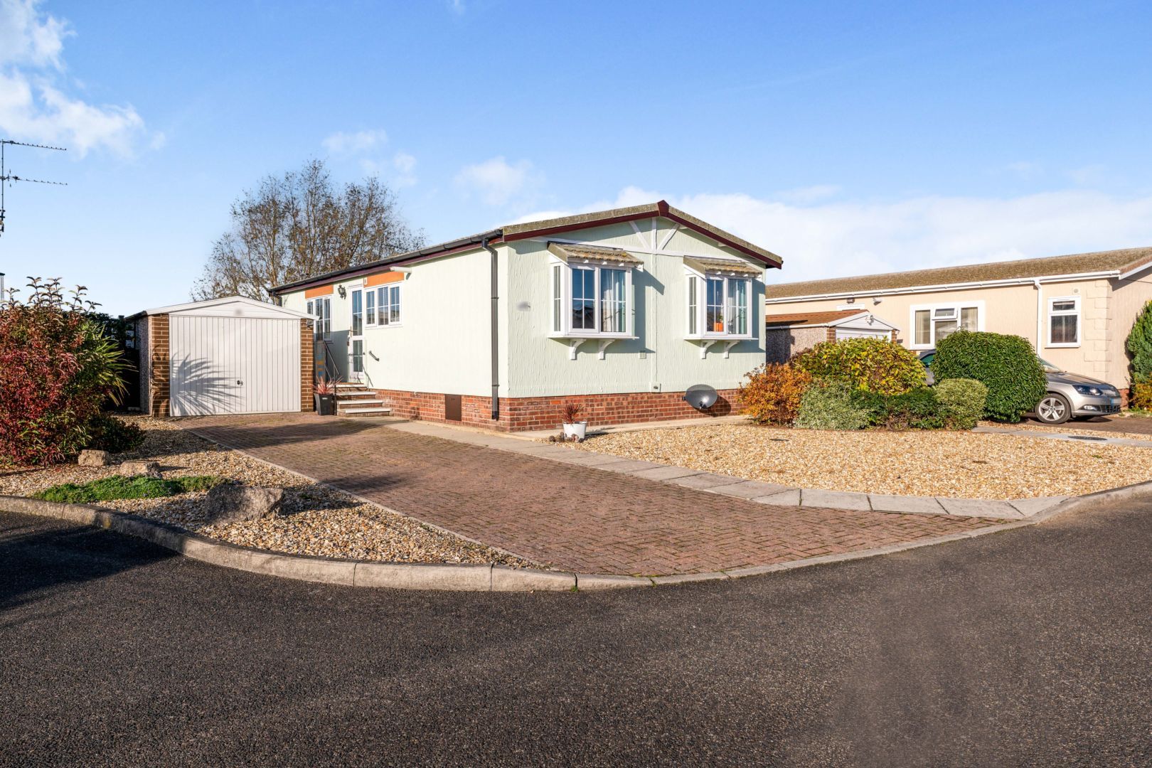 2 bed lodge for sale in Marina View, Lincoln LN4 Zoopla