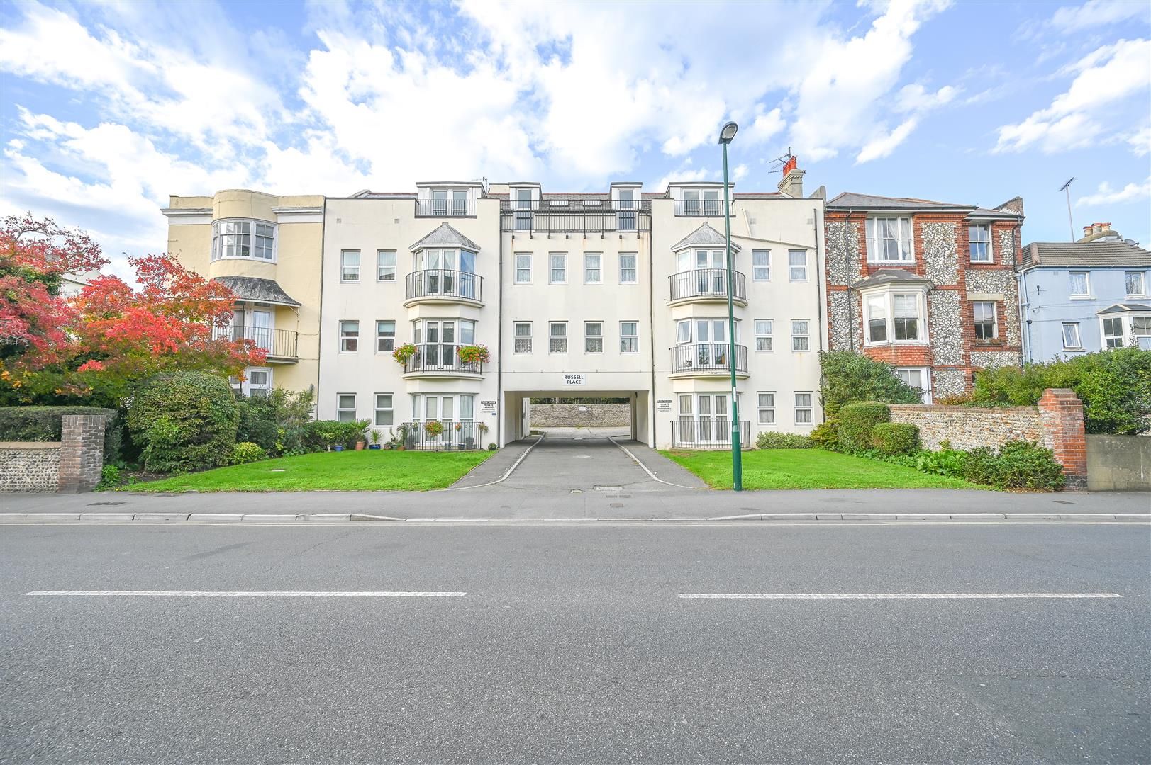 1 bed flat to rent in Russell Place, High Street, Bognor Regis PO21