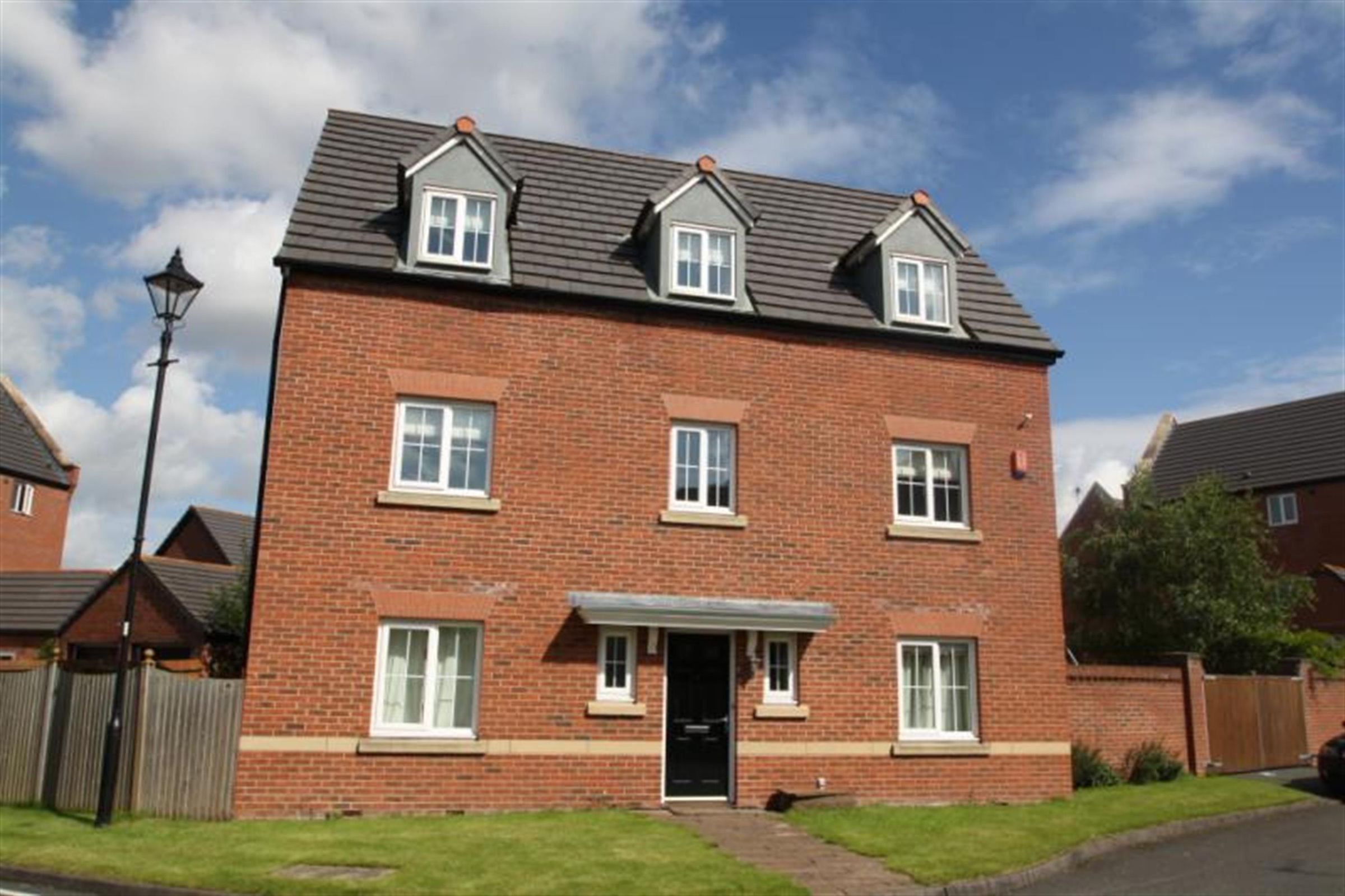 5 bed detached house for sale in Regency Park, Cronton, Liverpool WA8