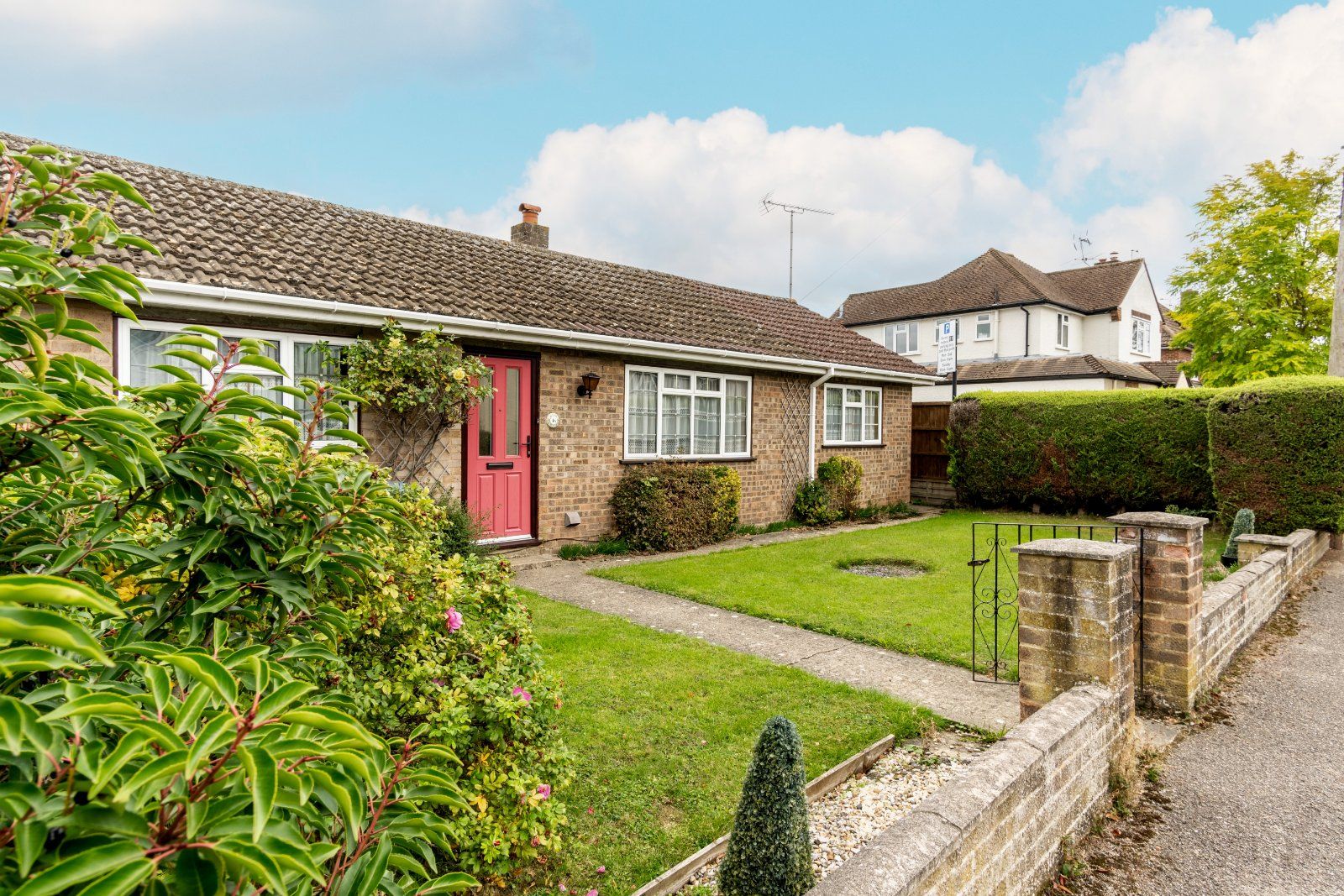 2 bed bungalow for sale in Chantry Close, Stortford CM23 Zoopla