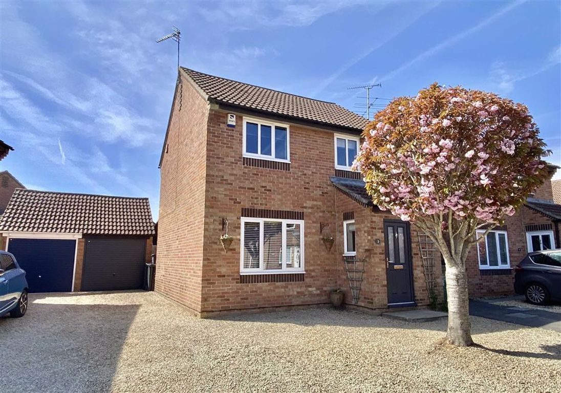 Littlecote Road, Chippenham, Wiltshire SN14  