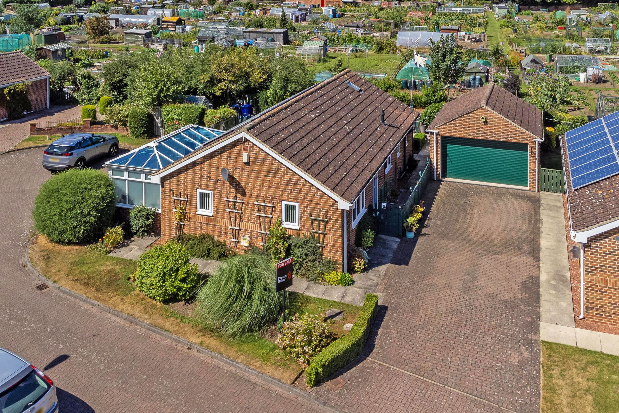 3 bed detached bungalow for sale in Beck Close, Howden DN14 Zoopla
