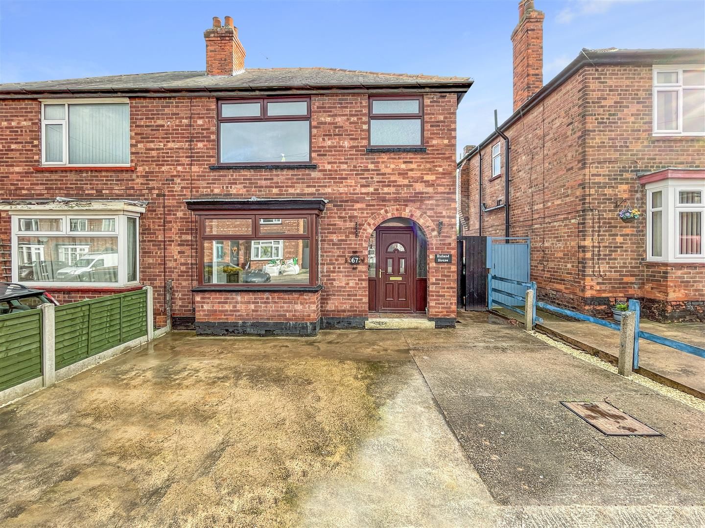 3 bed semi-detached house for sale in Trent Street, Retford DN22 - Zoopla