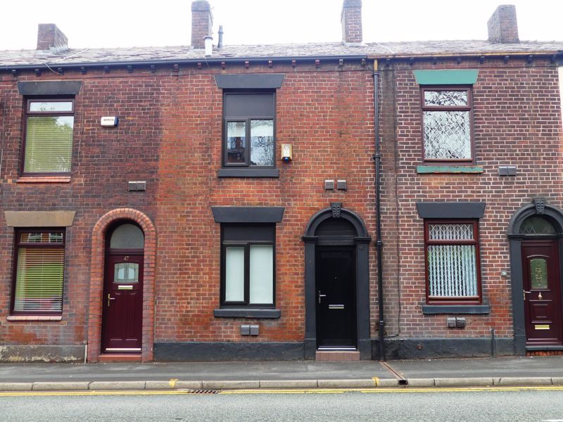 3 bed terraced house for sale in Shaw Road, Royton, Oldham OL2 Zoopla