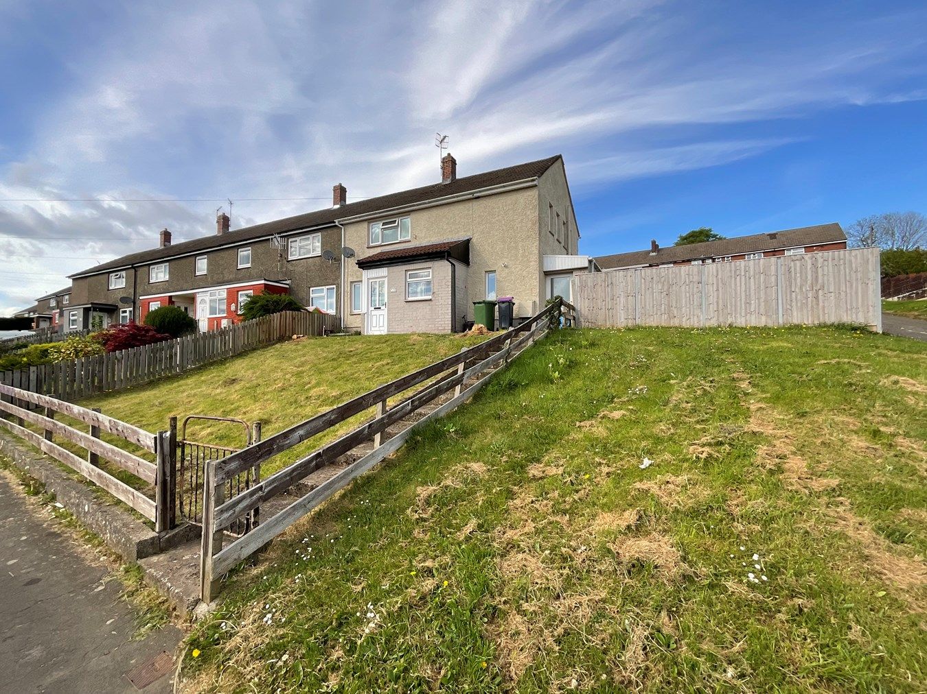 3 bed end terrace house for sale in Upland Drive, Trevethin, Pontypool