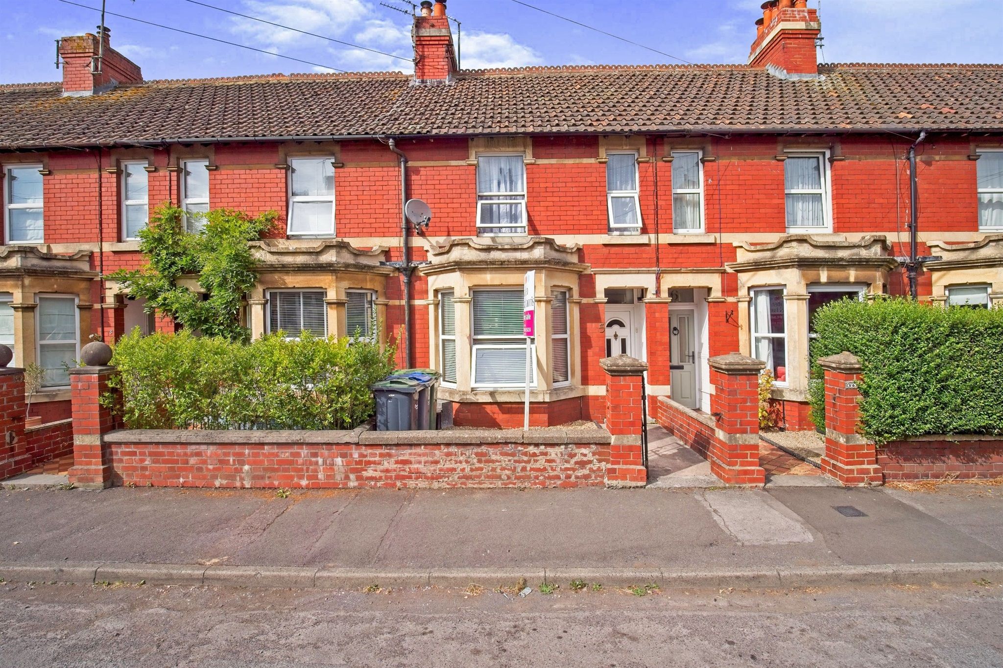 3 bed terraced house for sale in Lowden Avenue, Chippenham SN15 Zoopla