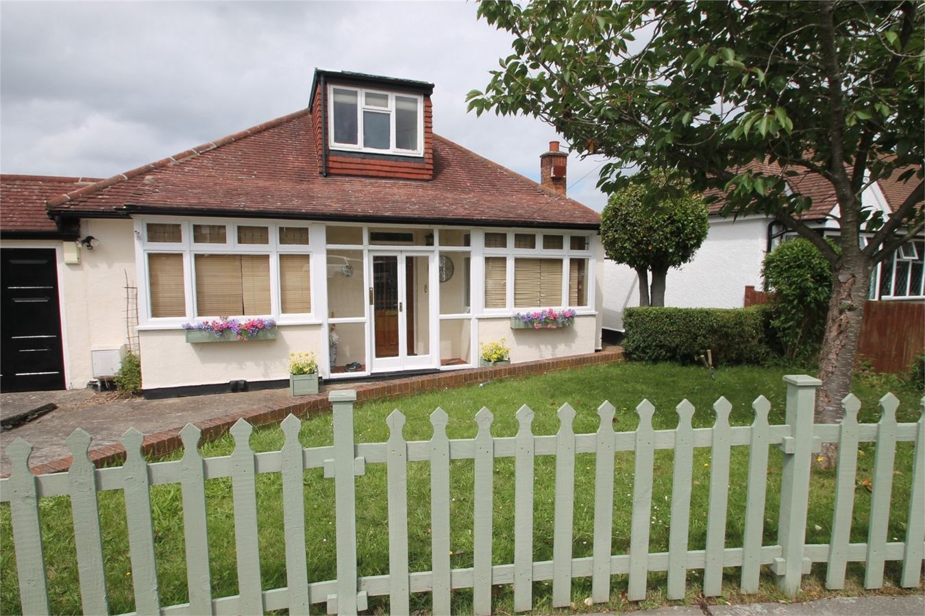 10 Woodland Way, Shirley, Croydon, Surrey CR0