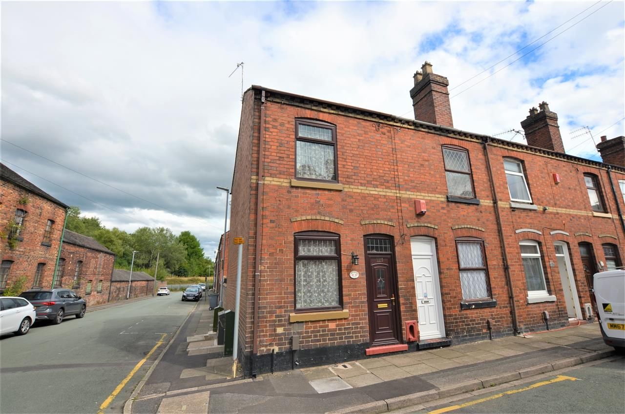 2 bed end terrace house for sale in Hertford Street, Heron Cross, Stoke