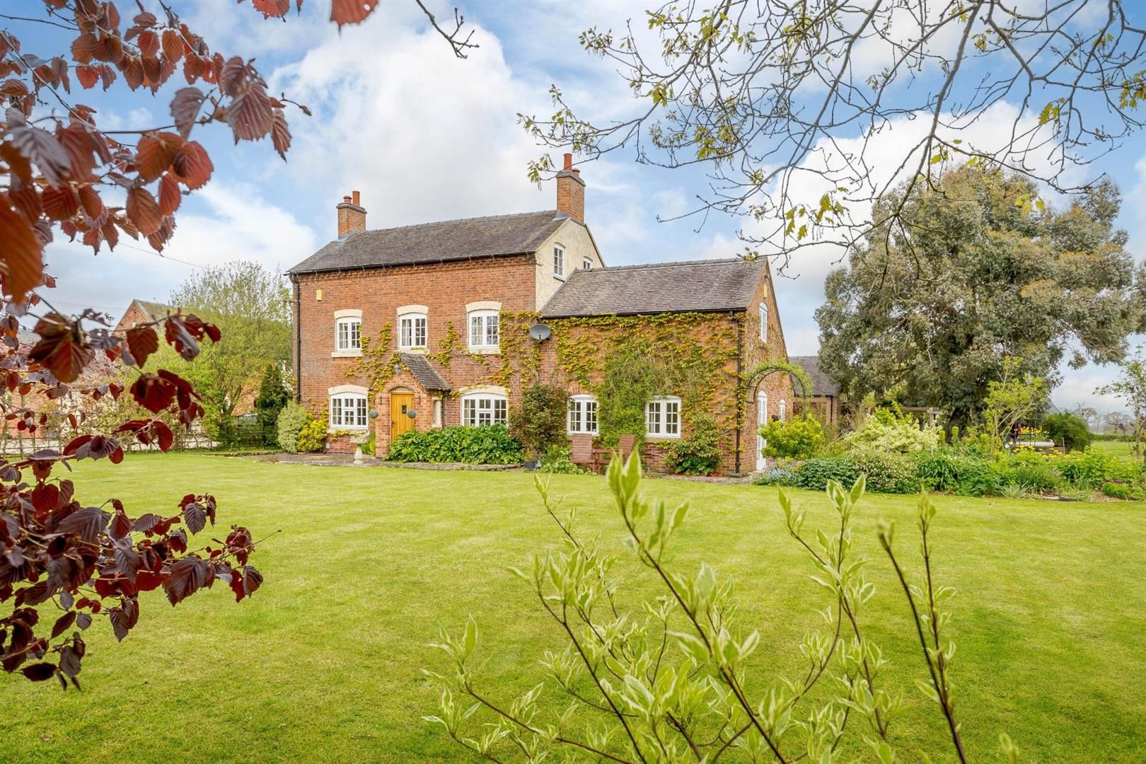 4 bed detached house for sale in Snelston, Ashbourne, Derbyshire DE6