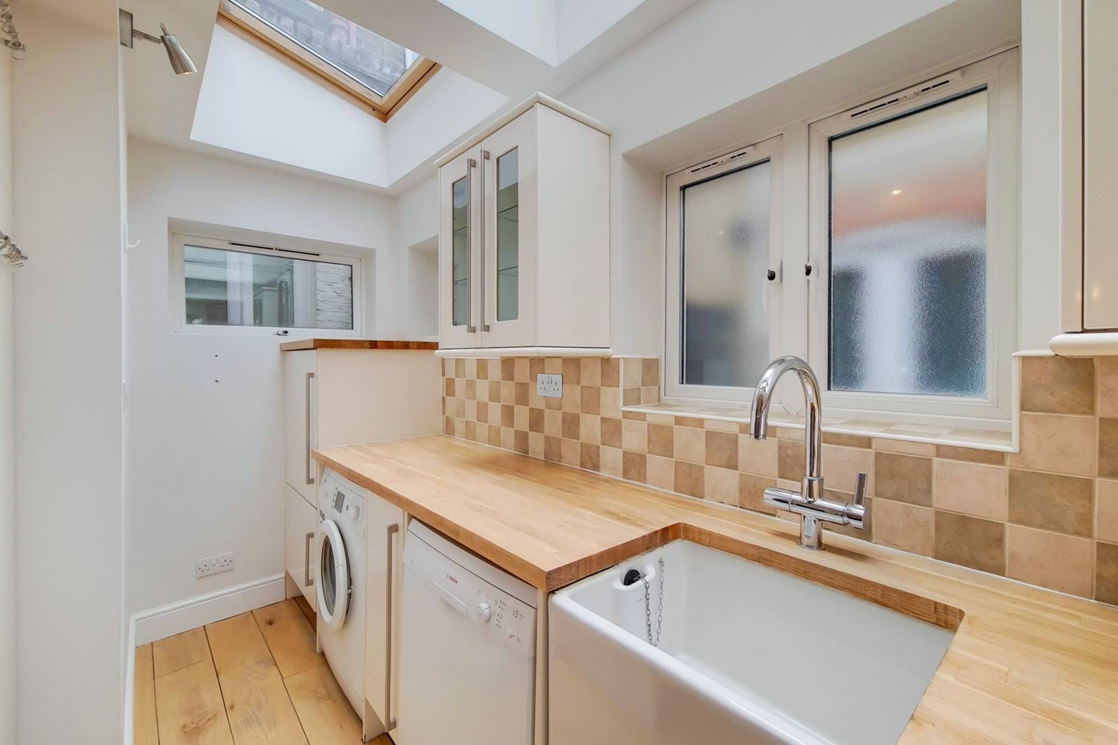 Swaffield Road, Earlsfield, London SW18