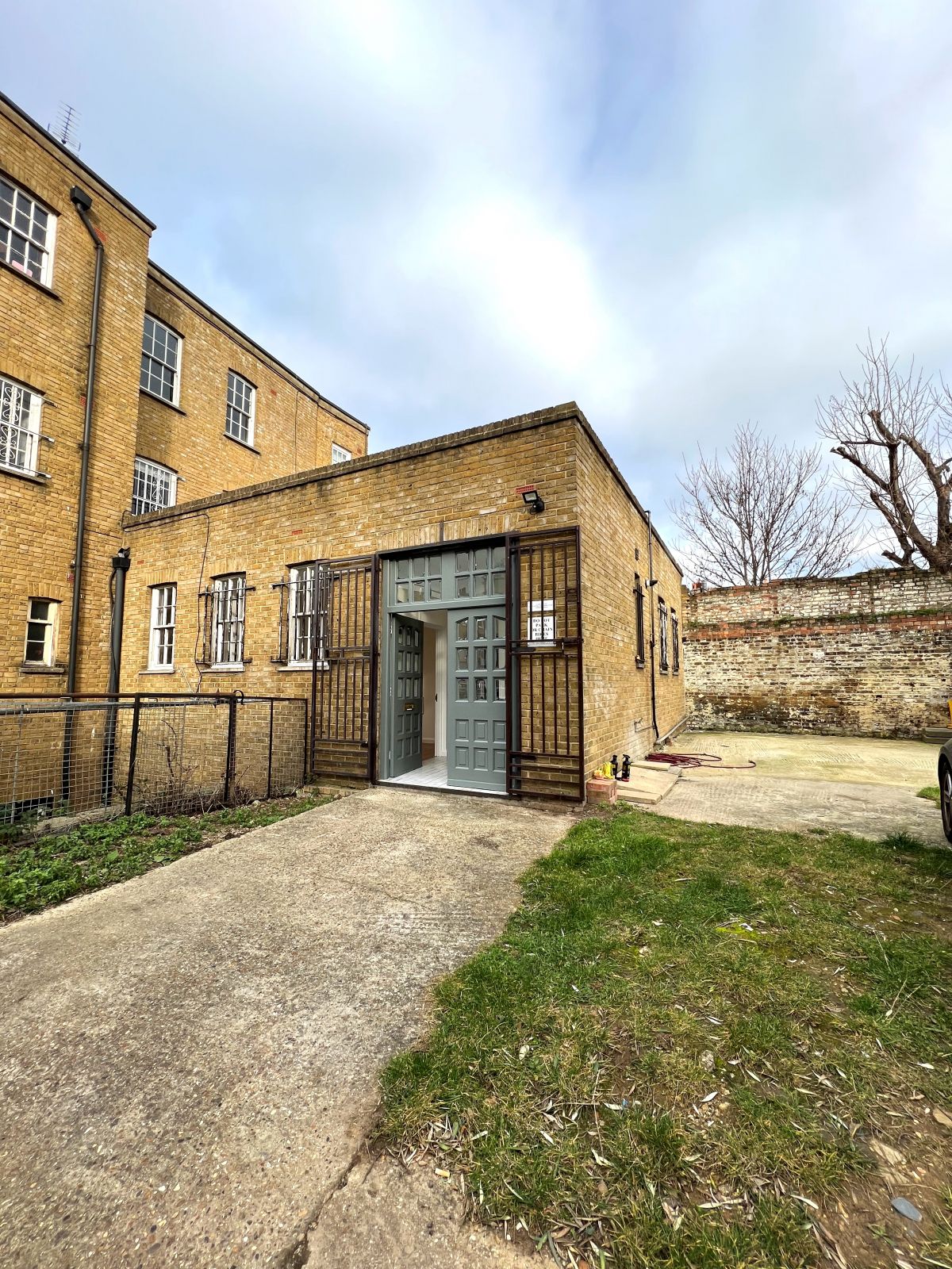 3 bed flat to rent in Stoke Newington Church Street, London N16 Zoopla