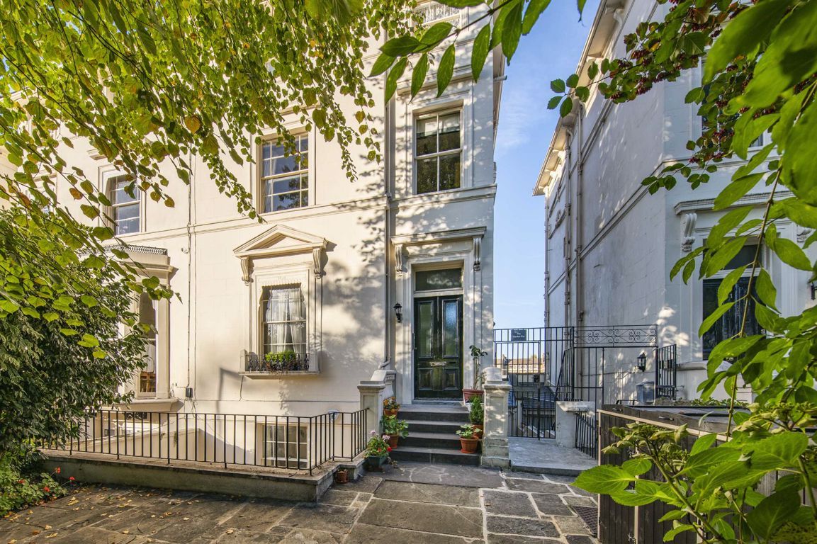 2 bed flat for sale in Blomfield Road, London W9 Zoopla