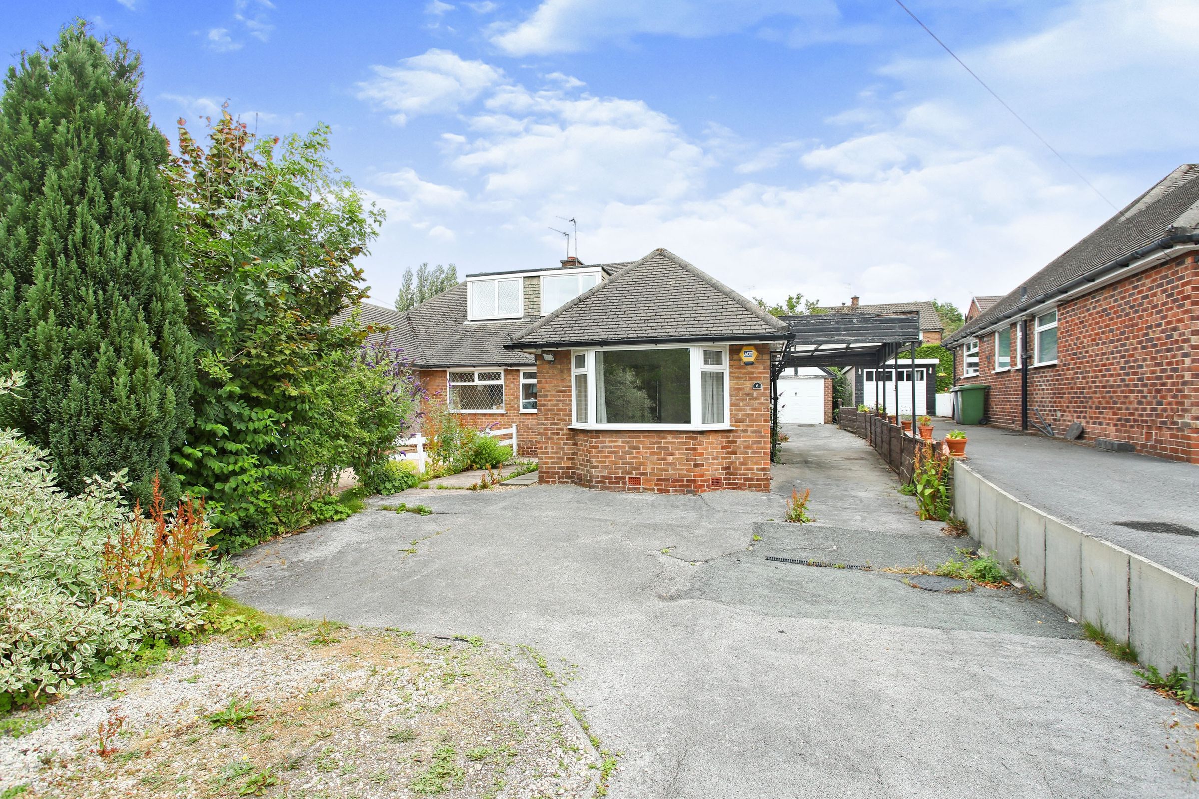 2 bed semidetached bungalow for sale in Green Drive, Wilmslow SK9 Zoopla