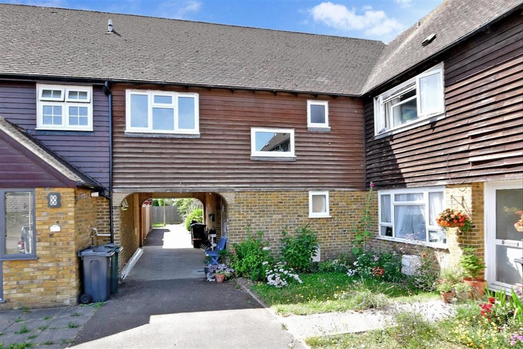 4 bed terraced house for sale in Cheeselands, Biddenden, Ashford, Kent