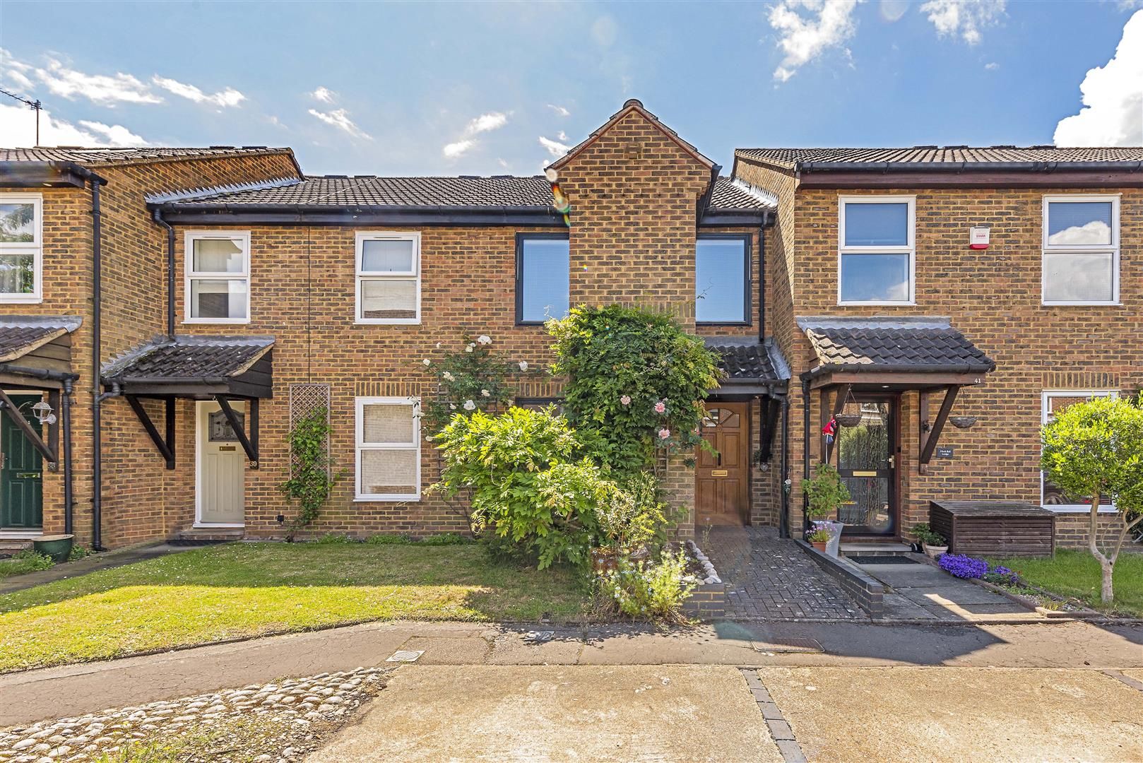 3 bed terraced house for sale in Rumsey Close, Hampton TW12 Zoopla