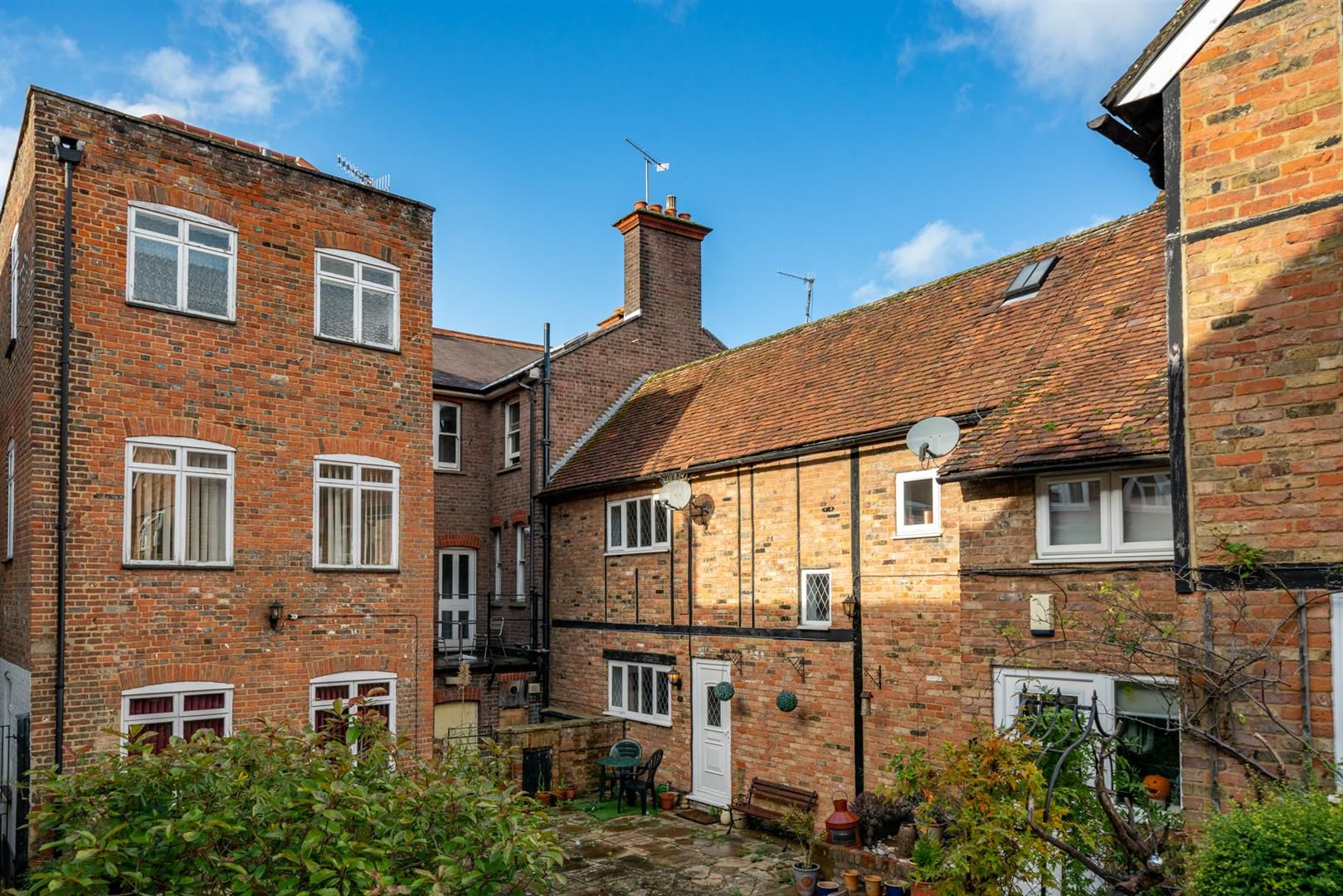 Sun Square, Old Town, Hemel Hempstead HP1  