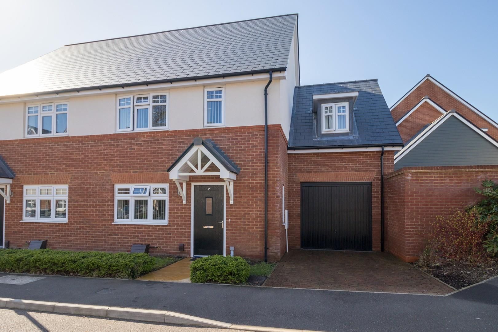 4 bed semidetached house for sale in Westbrook Drive, Folkestone CT20