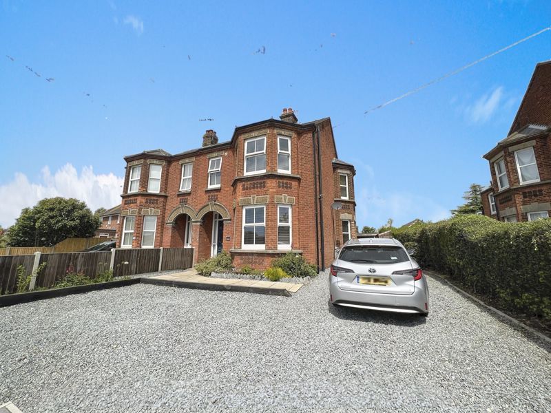 4 bed semidetached house for sale in Repps Road, Martham, Great