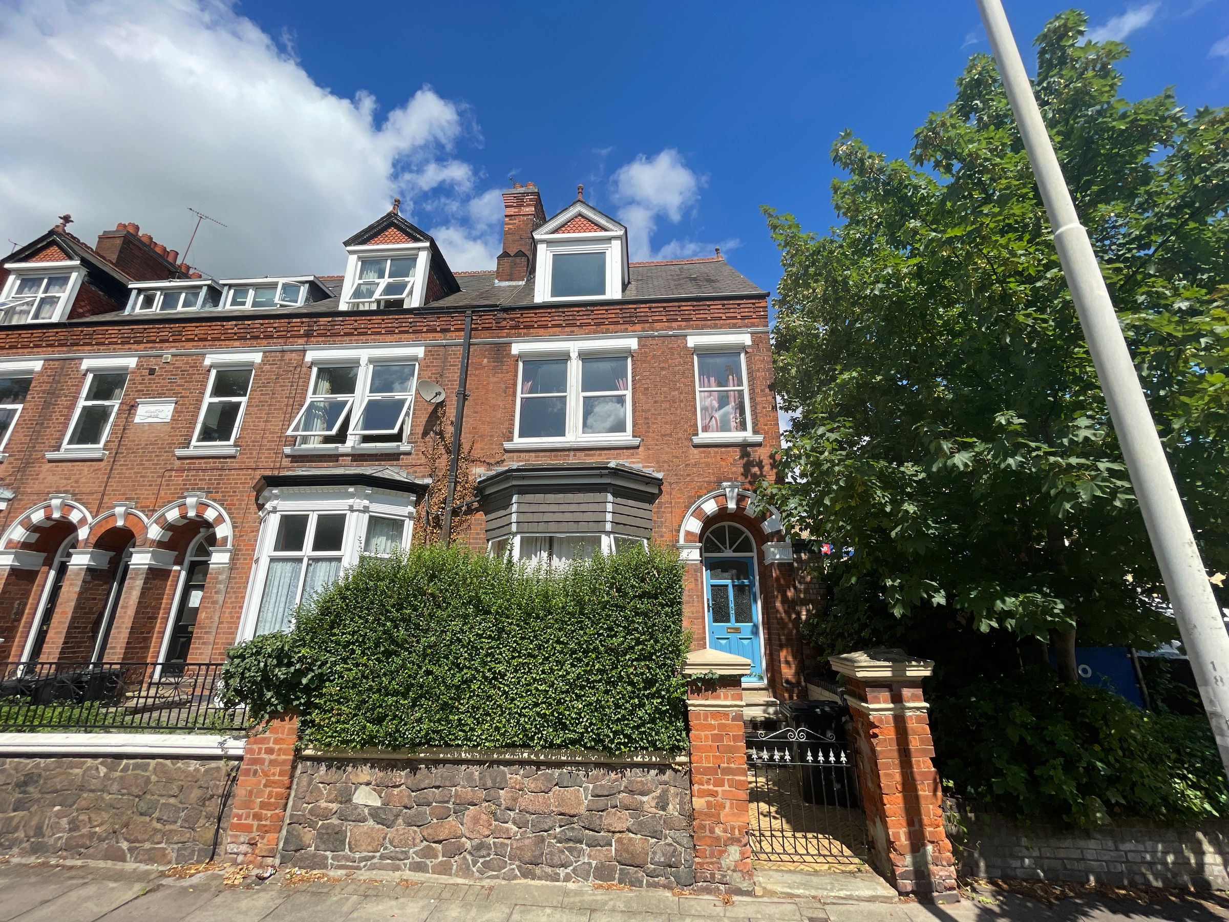 5 bed end terrace house for sale in Hinckley Road, Leicester LE3 Zoopla
