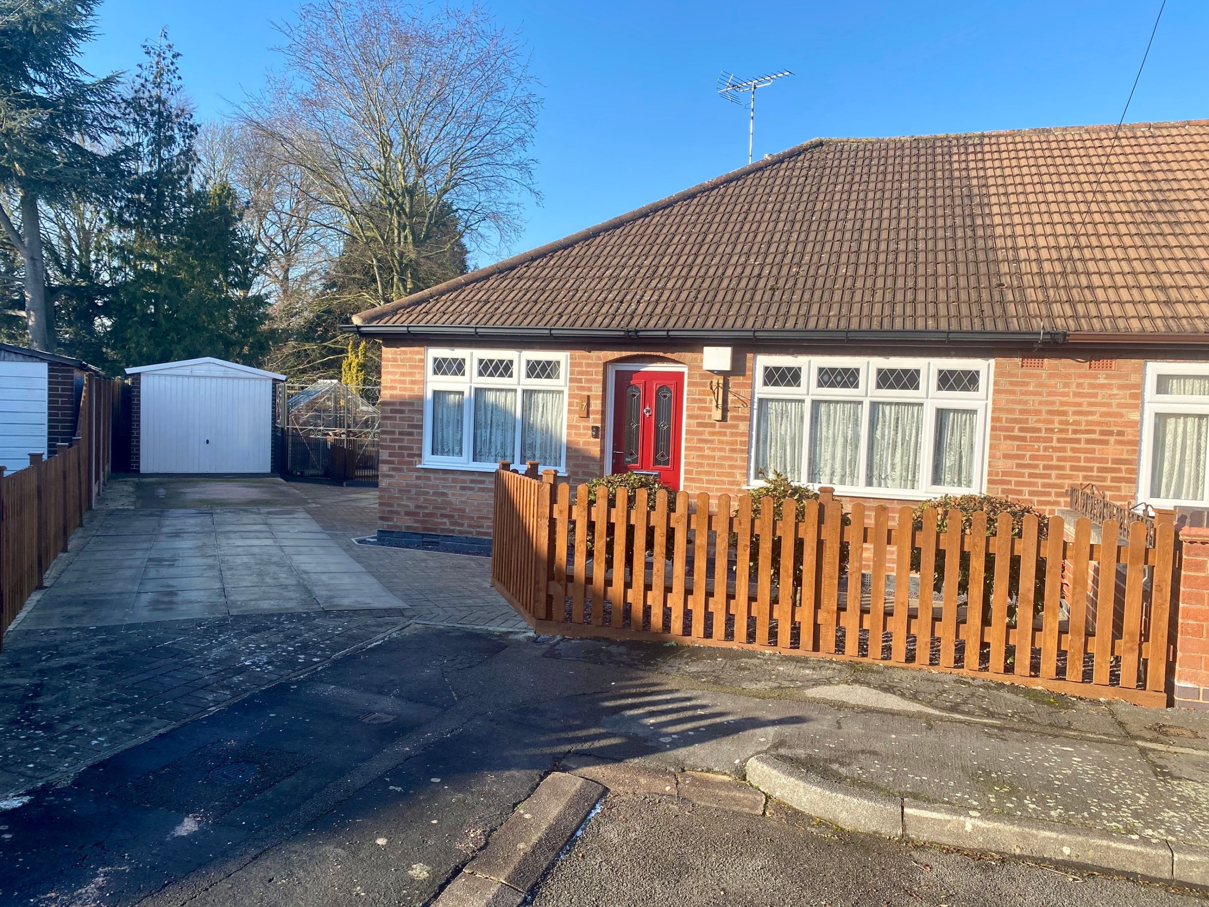 3 bed bungalow for sale in University Close, Syston, Leicester LE7 Zoopla