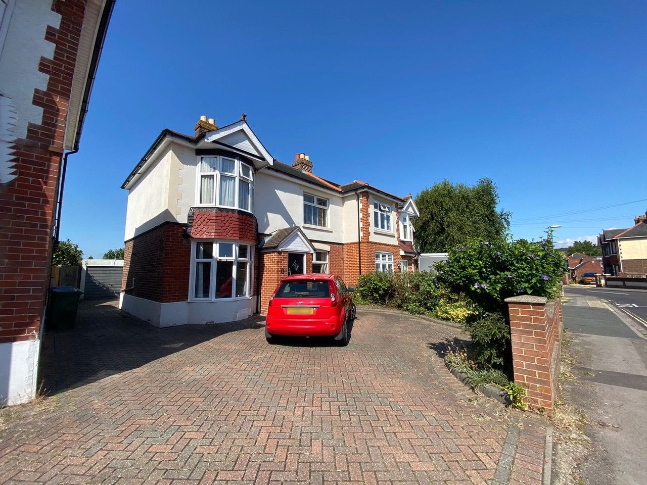 3 bed semidetached house to rent in Jubilee Road, Portchester, Fareham