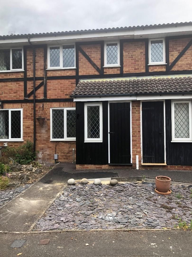 1 bed terraced house to rent in Wakefield Close, Byfleet, West Byfleet