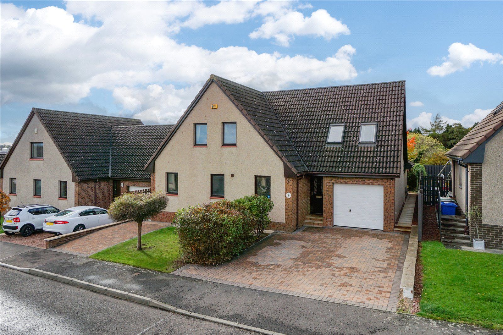 5 bed detached house for sale in Fernbank Drive, Windygates, Leven KY8