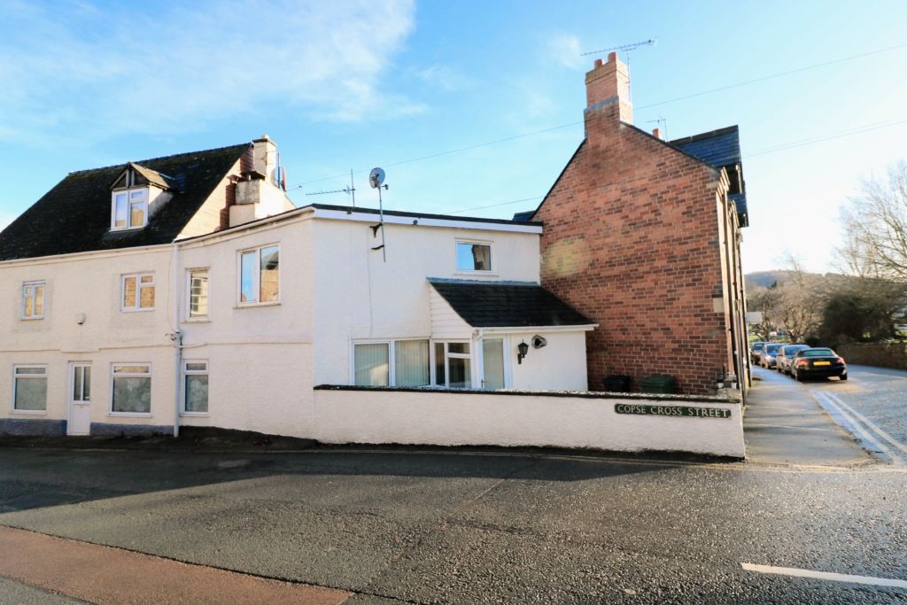 2 bed town house for sale in Copse Cross Street, RossOnWye HR9 Zoopla