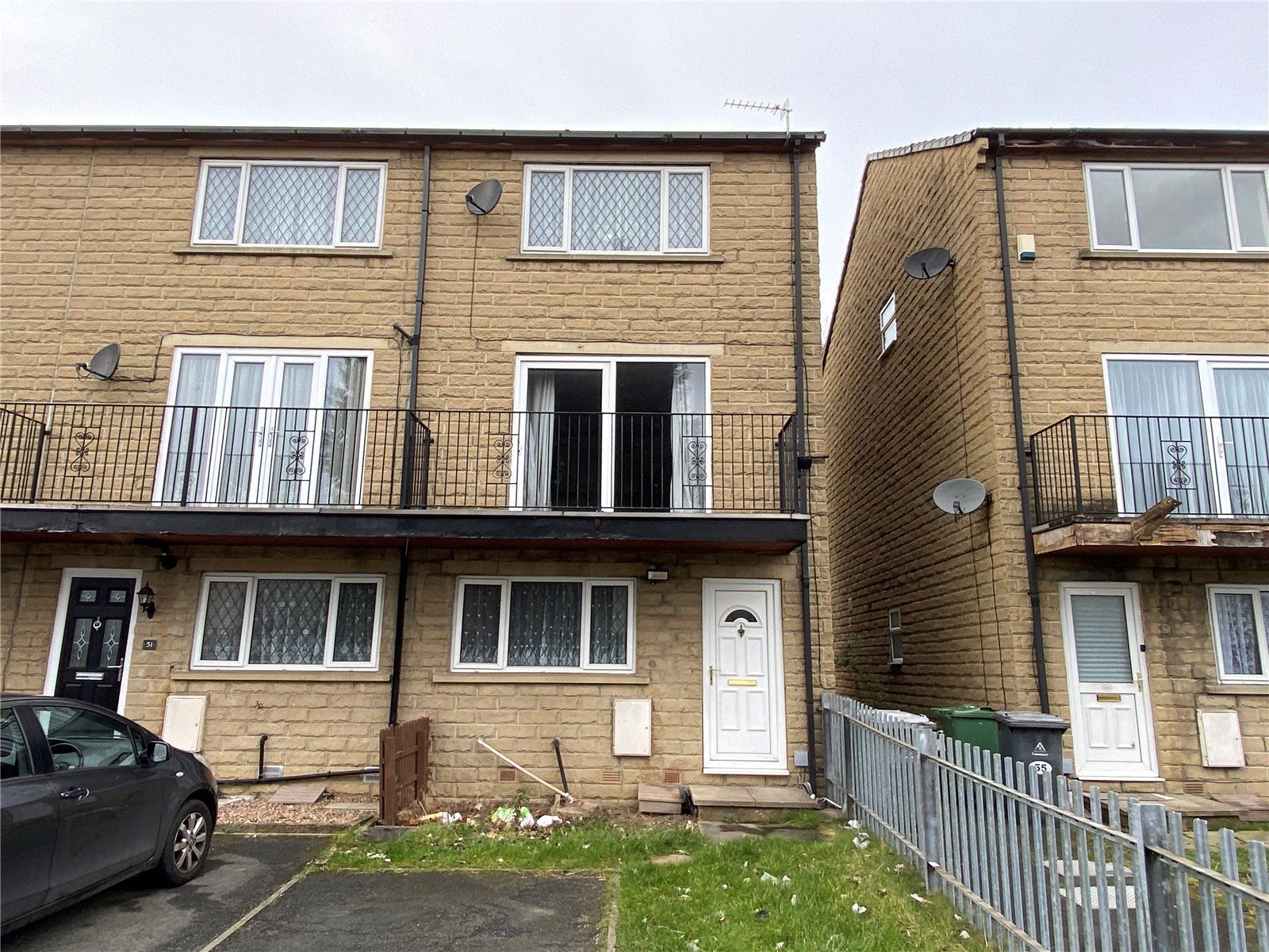 4 bed end terrace house for sale in Grafton Street, Batley WF17 Zoopla