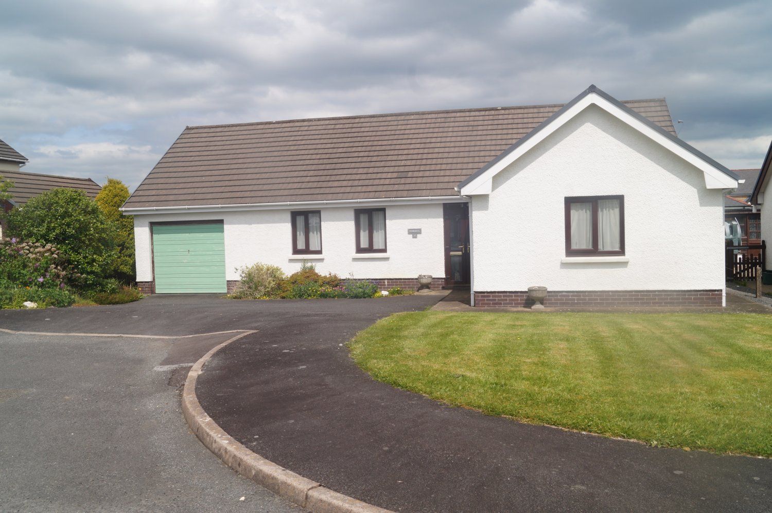 3 bed detached bungalow for sale in Penrheol, Parc Yr Ynn, Llandysul