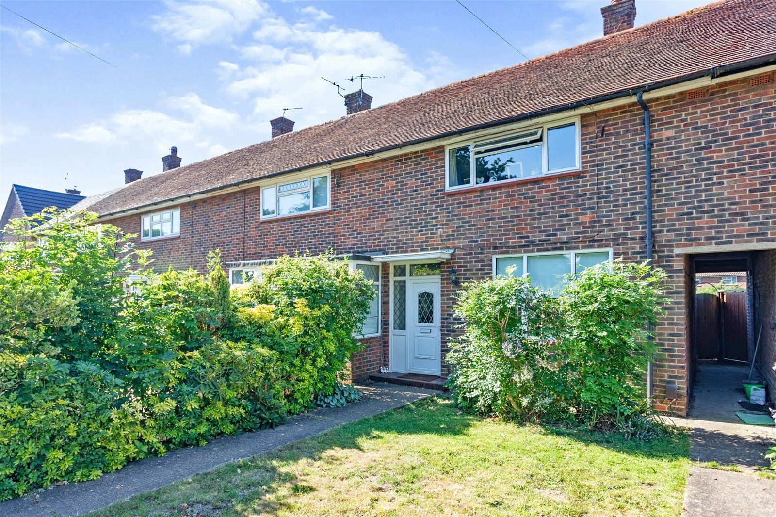 2 bed detached house for sale in Worsted Green, Merstham, Redhill RH1
