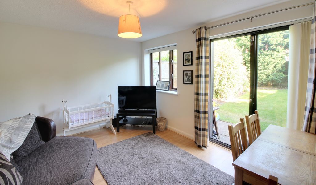 2 bed terraced house to rent in Main Street, Gamston, Nottingham NG2