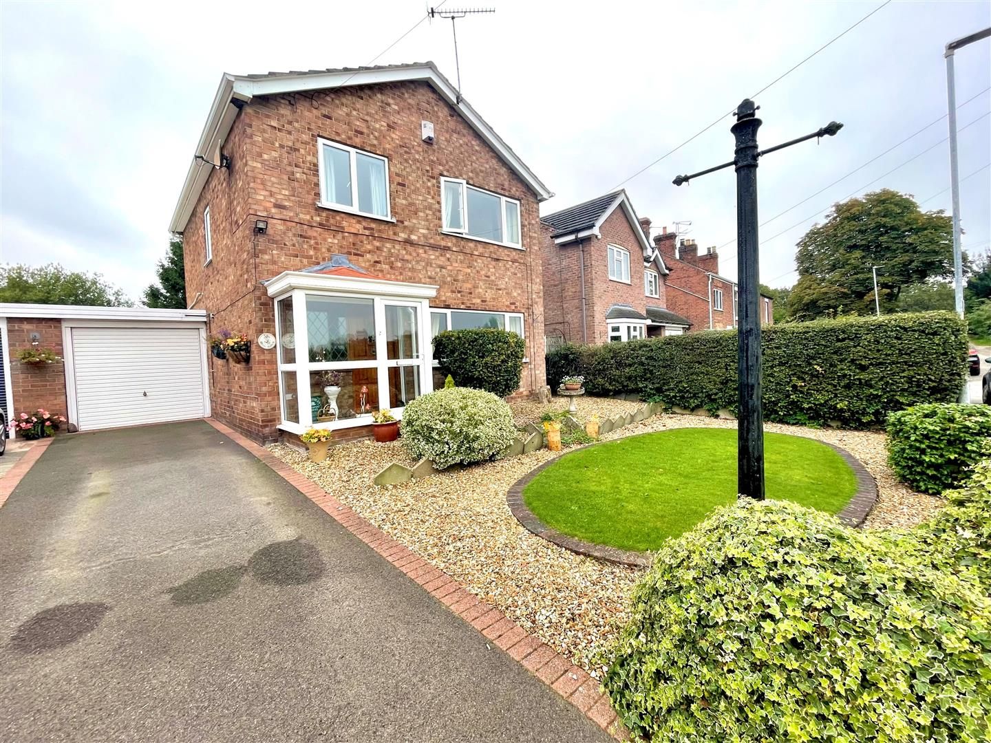 3 bed detached house for sale in Marsh Green Road, Elworth, Sandbach