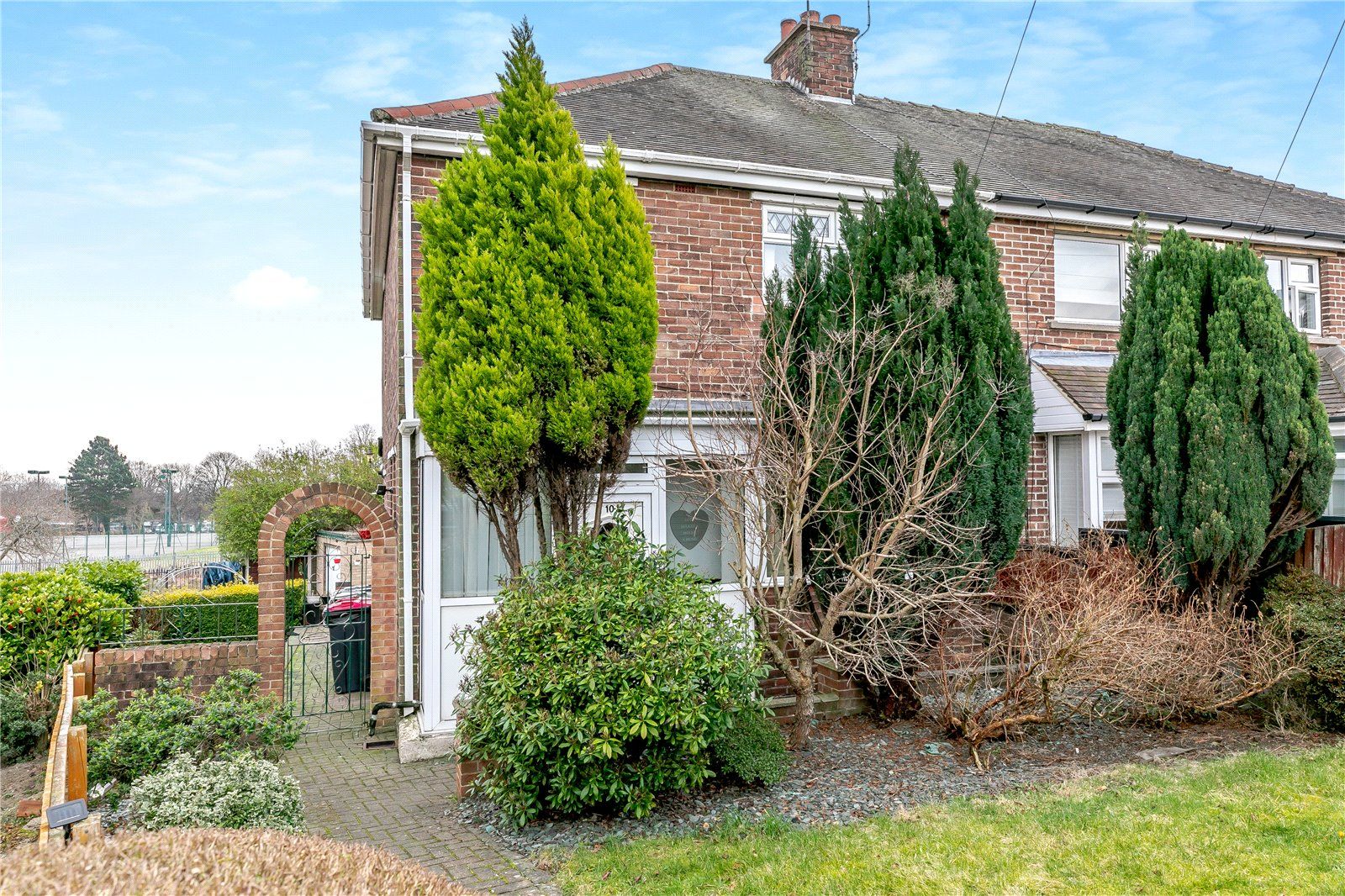 3 bed semidetached house for sale in Roman Crescent, Rawmarsh