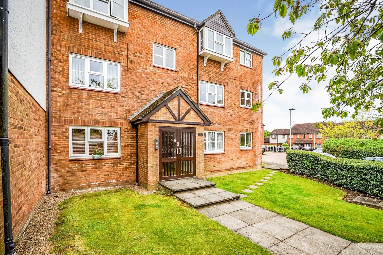 Redwood Close, South Oxhey, Watford WD19  