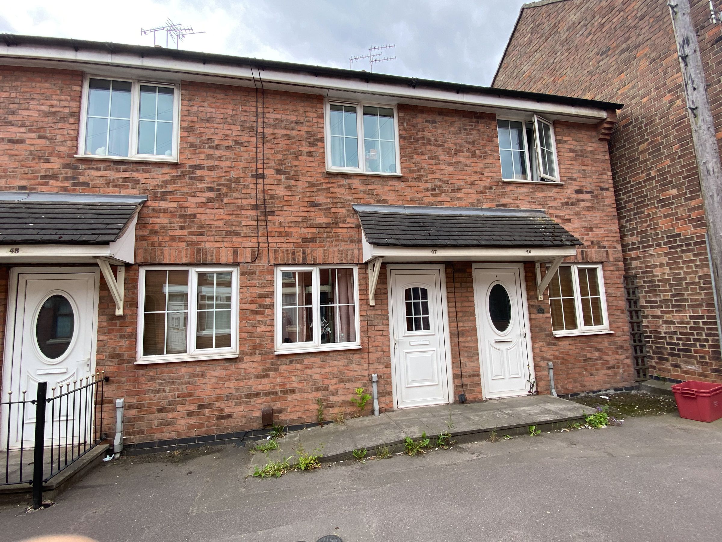 2 bed terraced house for sale in Silver Street, Whitwick, Coalville