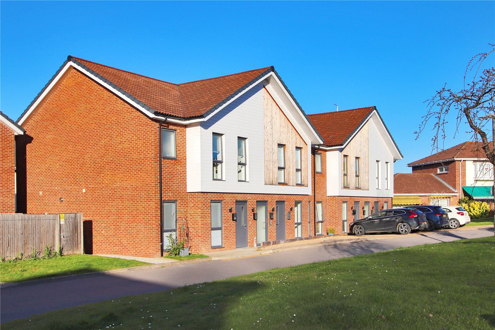 1 bed flat for sale in Belgrave Court, Bramblefield Close, Longfield