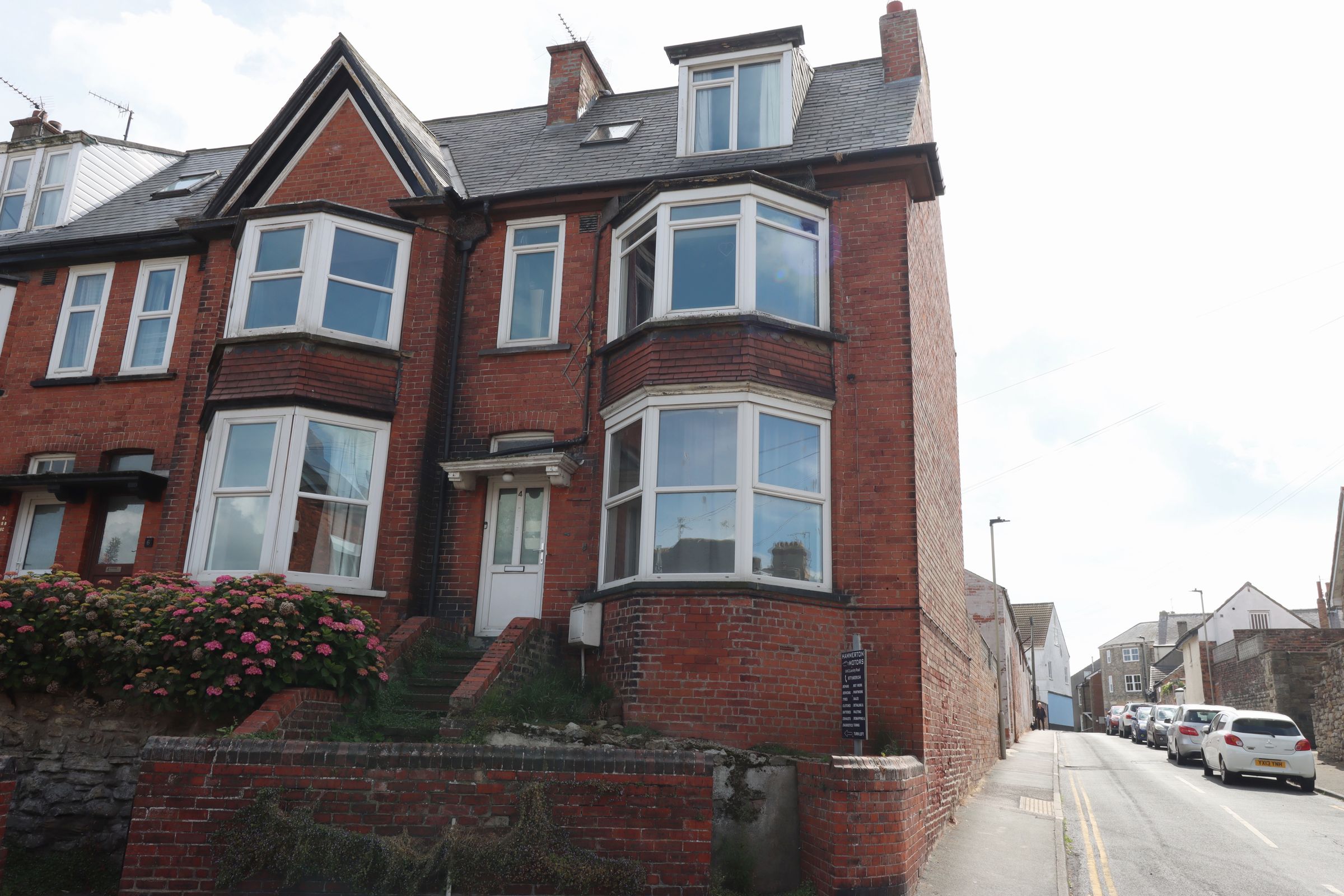 4 bed end terrace house for sale in Scarborough Road, Filey YO14 Zoopla