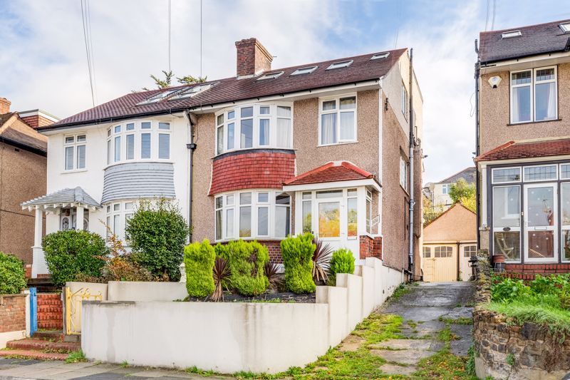 5 bed semidetached house for sale in Westwood Park, Forest Hill SE23