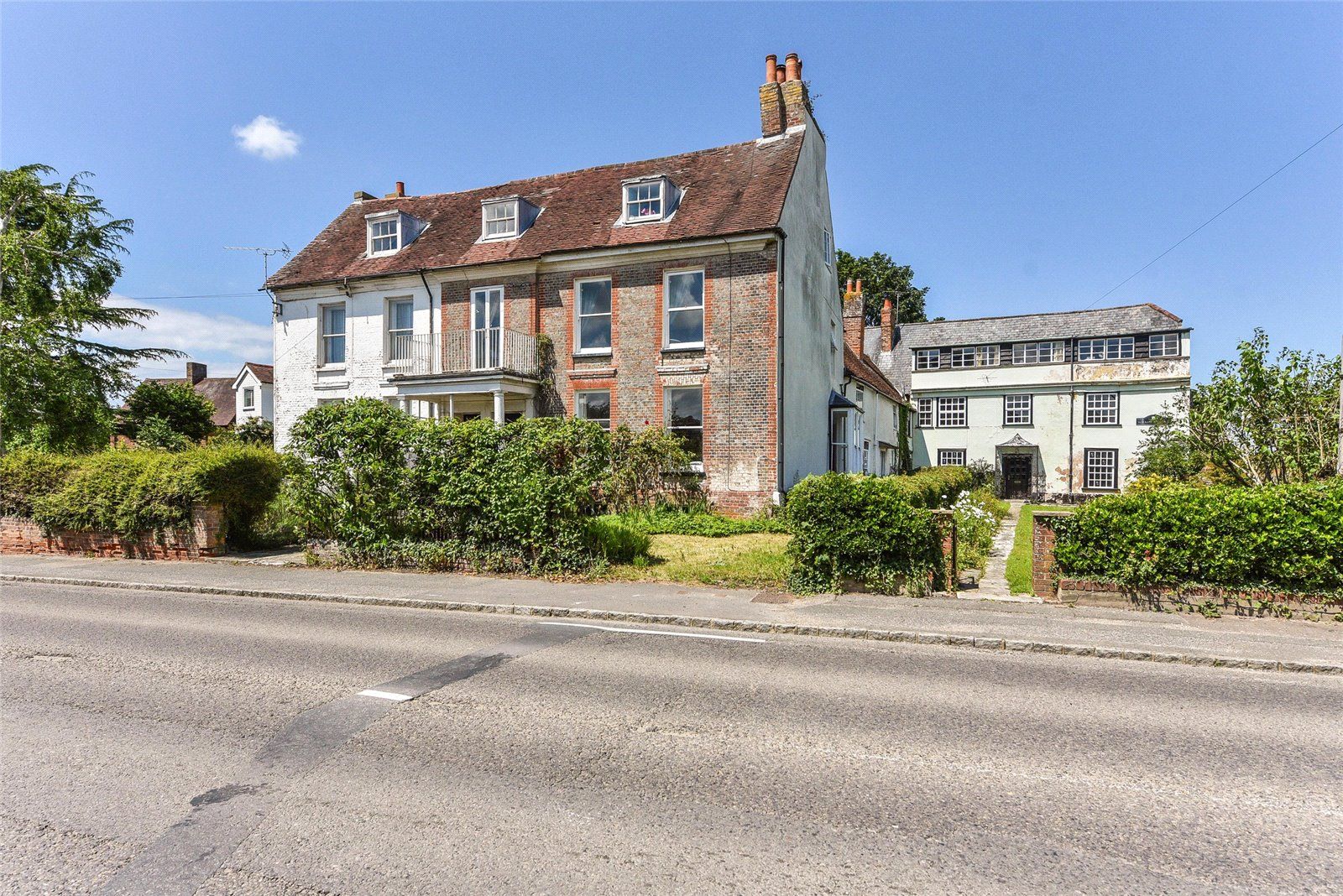 Fishbourne Road West Fishbourne Chichester West Sussex PO19  