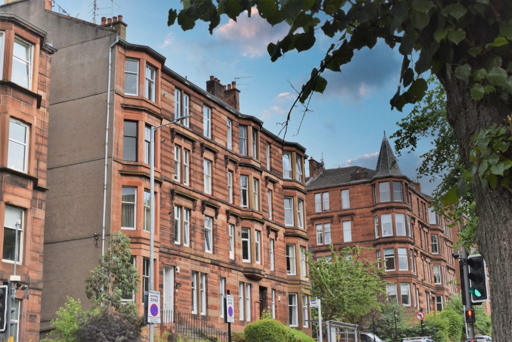 Clarence Drive, Flat 2/3, Hyndland, Glasgow G12  